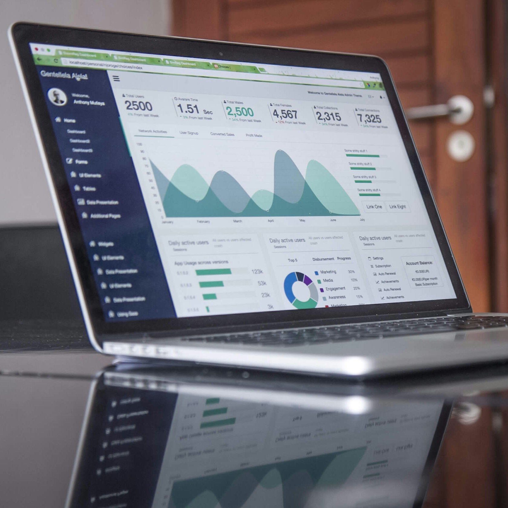 carlos-muza-hpjSkU2UYSU-unsplash-1